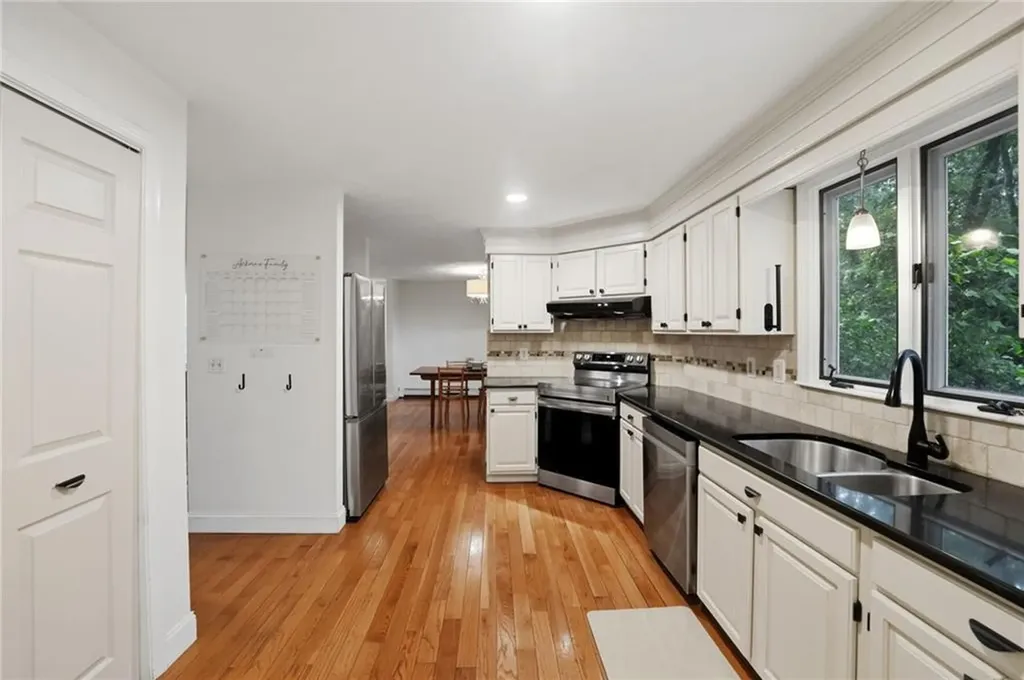 759 Woodward Road North Providence RI 02904