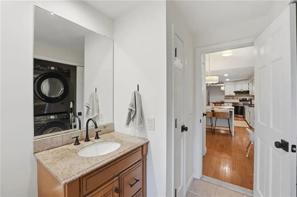 759 Woodward Road North Providence RI 02904