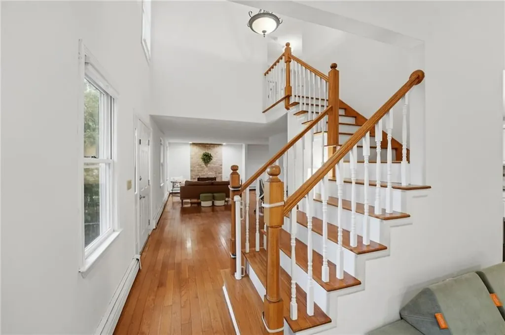 759 Woodward Road North Providence RI 02904