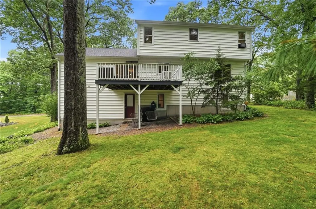 759 Woodward Road North Providence RI 02904