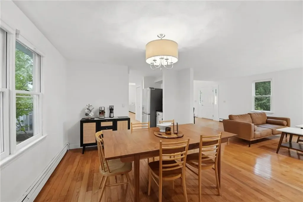 759 Woodward Road North Providence RI 02904
