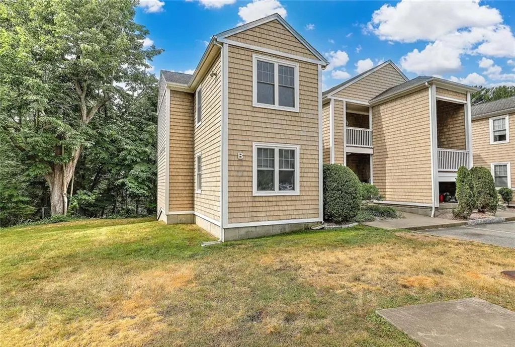 70 Turner Street Warwick RI 02886