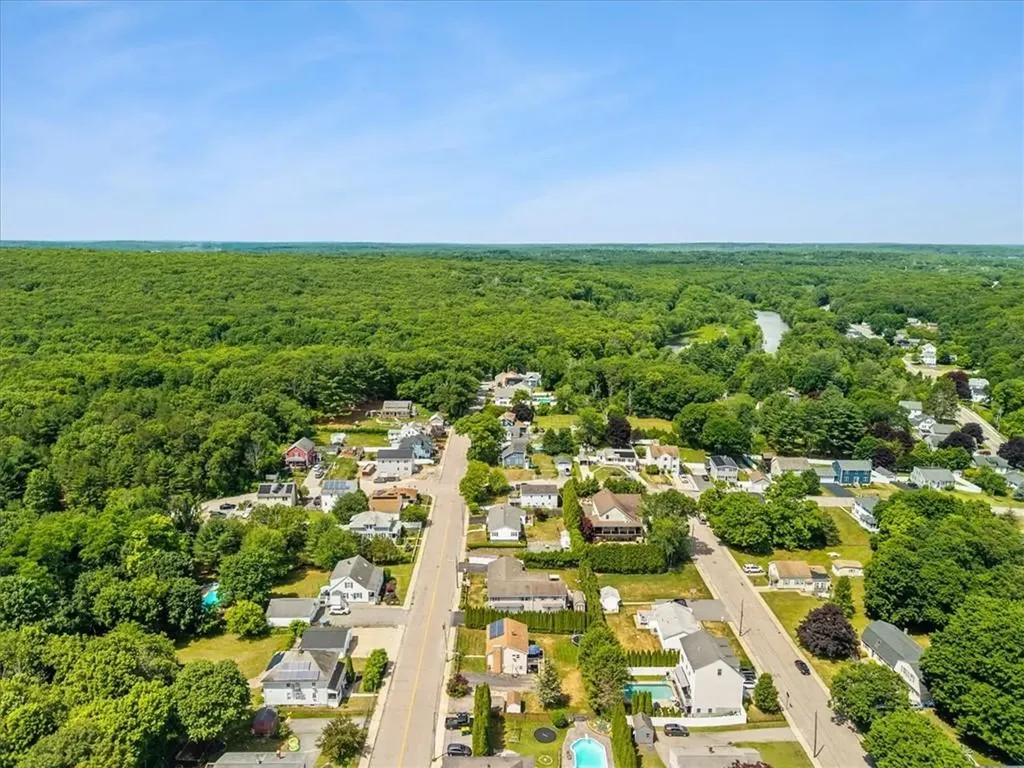 38 County Street Blackstone MA 01504