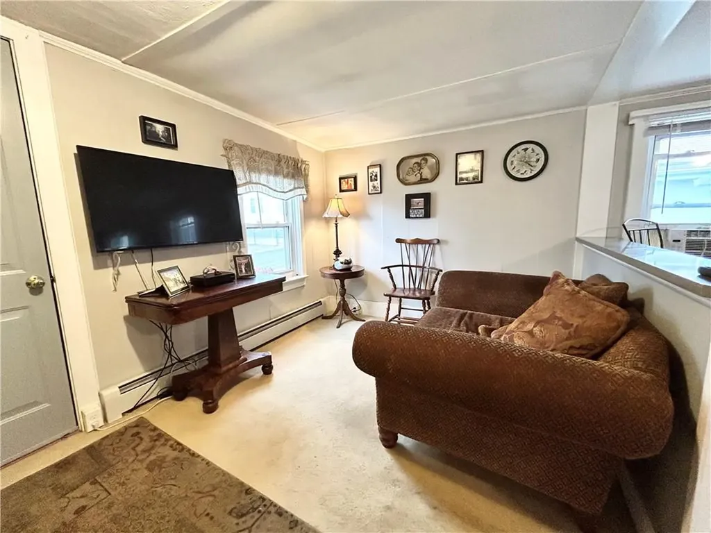 302 State Street Bristol RI 02809