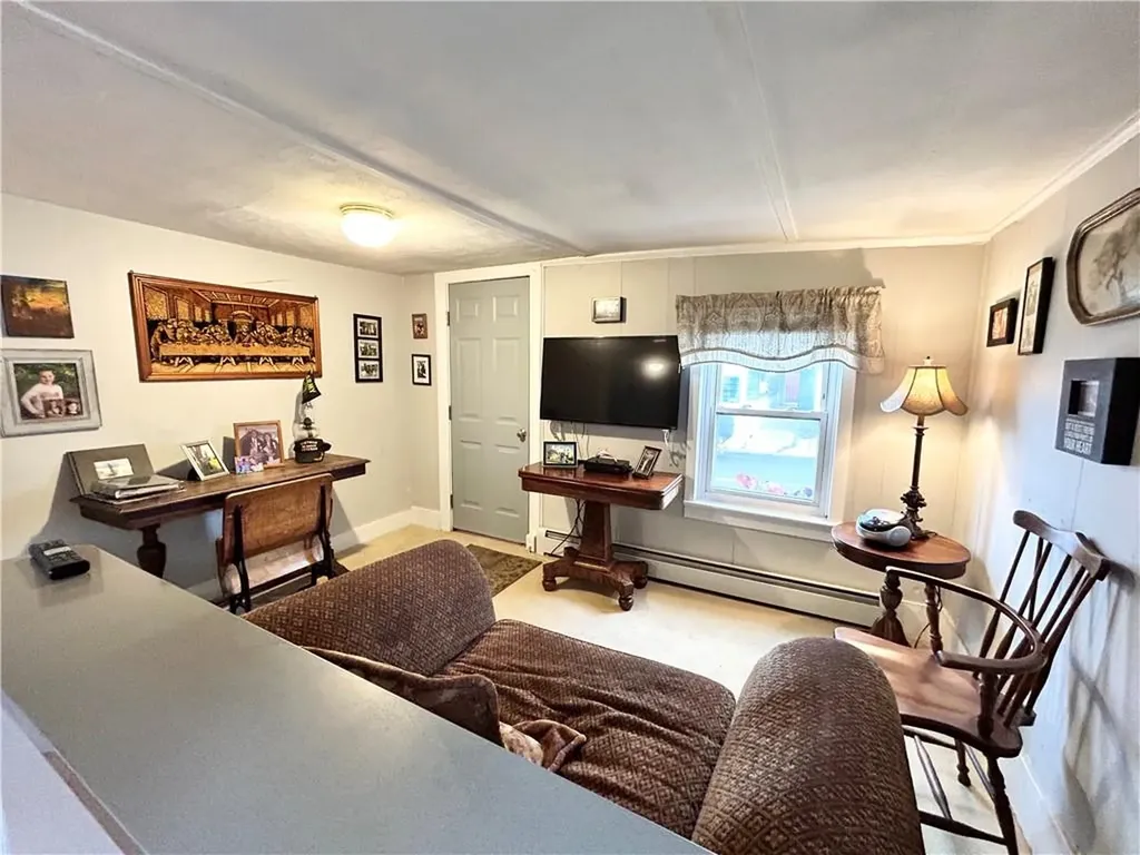 302 State Street Bristol RI 02809