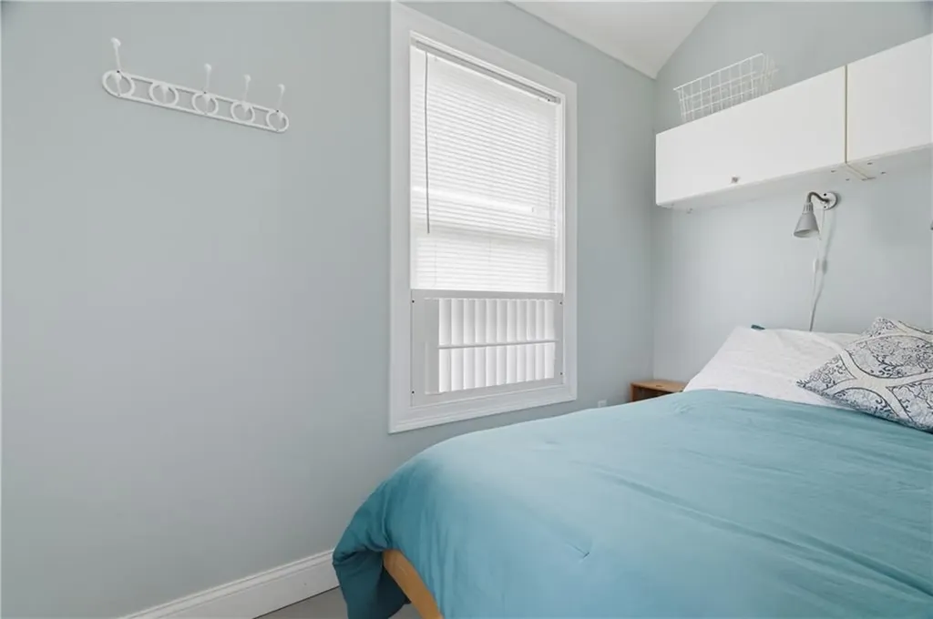 64 59 Burnside Avenue Narragansett RI 02882