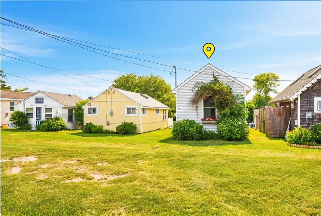 64 59 Burnside Avenue Narragansett RI 02882