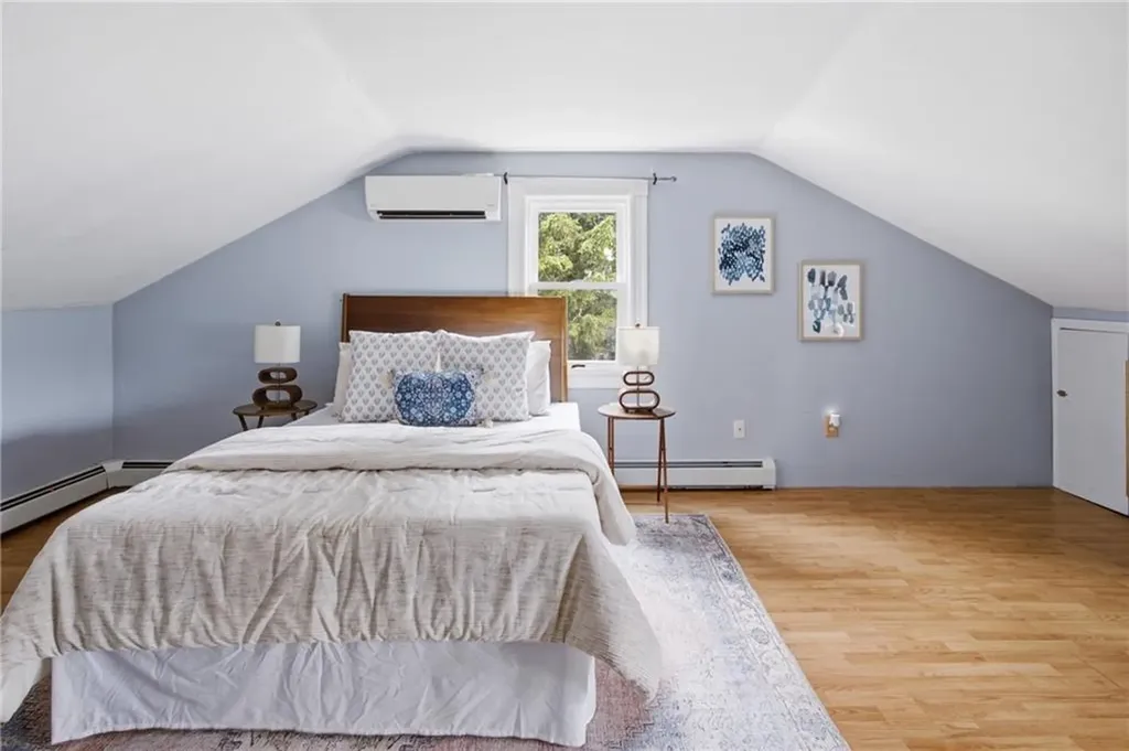 222 Harrison Avenue Warwick RI 02888