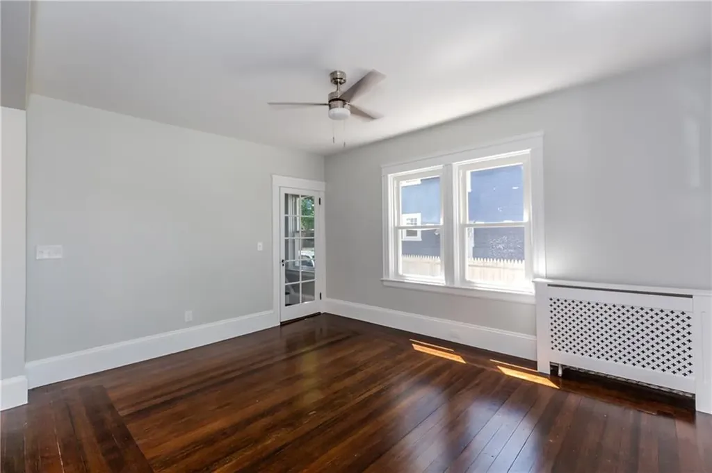 41 Wellesley Avenue North Providence RI 02911