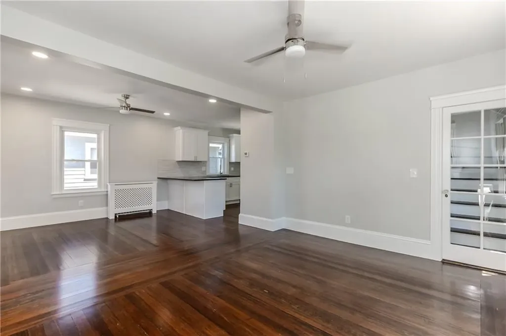 41 Wellesley Avenue North Providence RI 02911