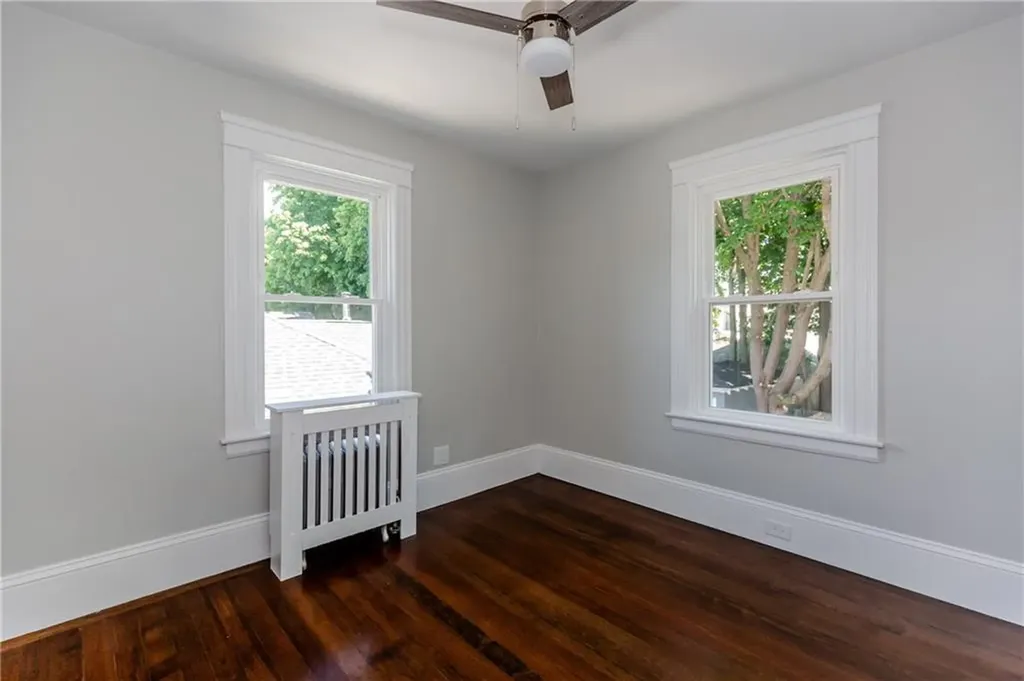 41 Wellesley Avenue North Providence RI 02911