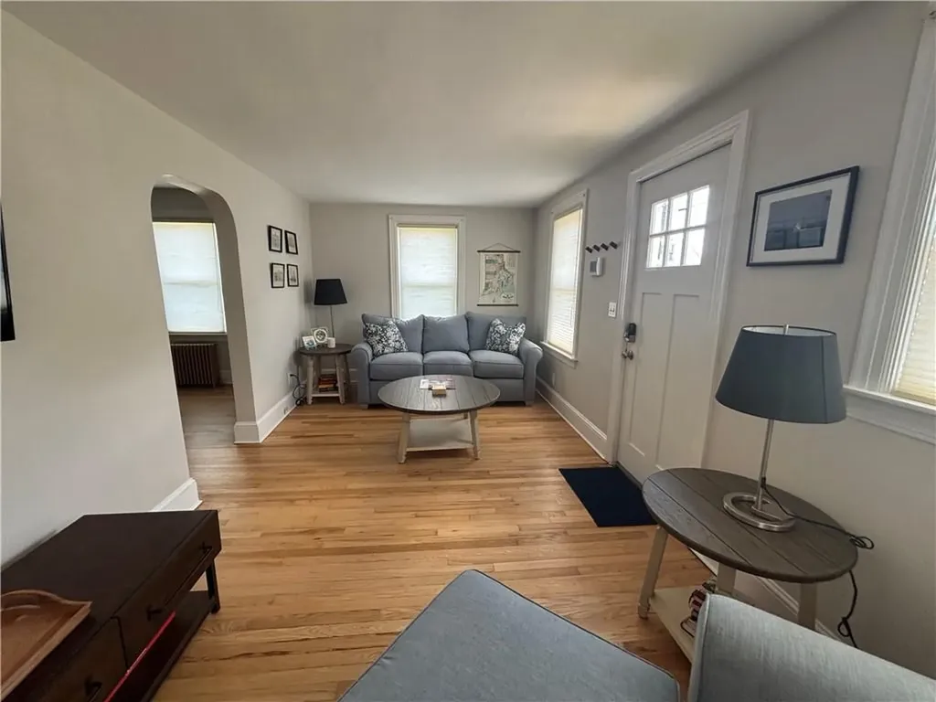 111 Cedar Avenue Portsmouth RI 02871