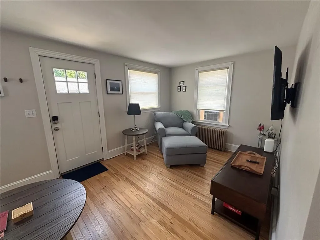 111 Cedar Avenue Portsmouth RI 02871