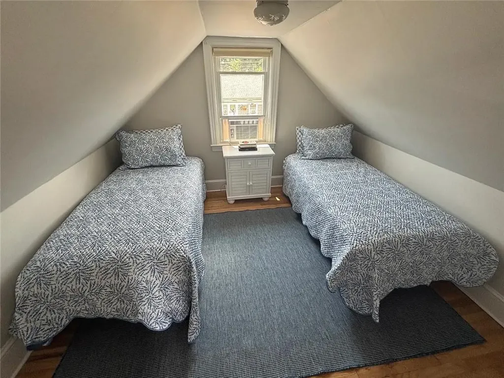 111 Cedar Avenue Portsmouth RI 02871