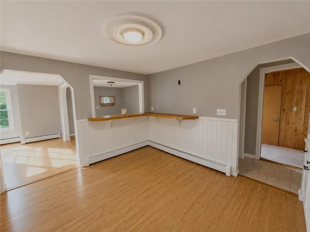 48 Madeleine Avenue Woonsocket RI 02895