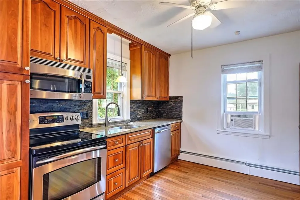 140 Lexington Avenue North Providence RI 02904