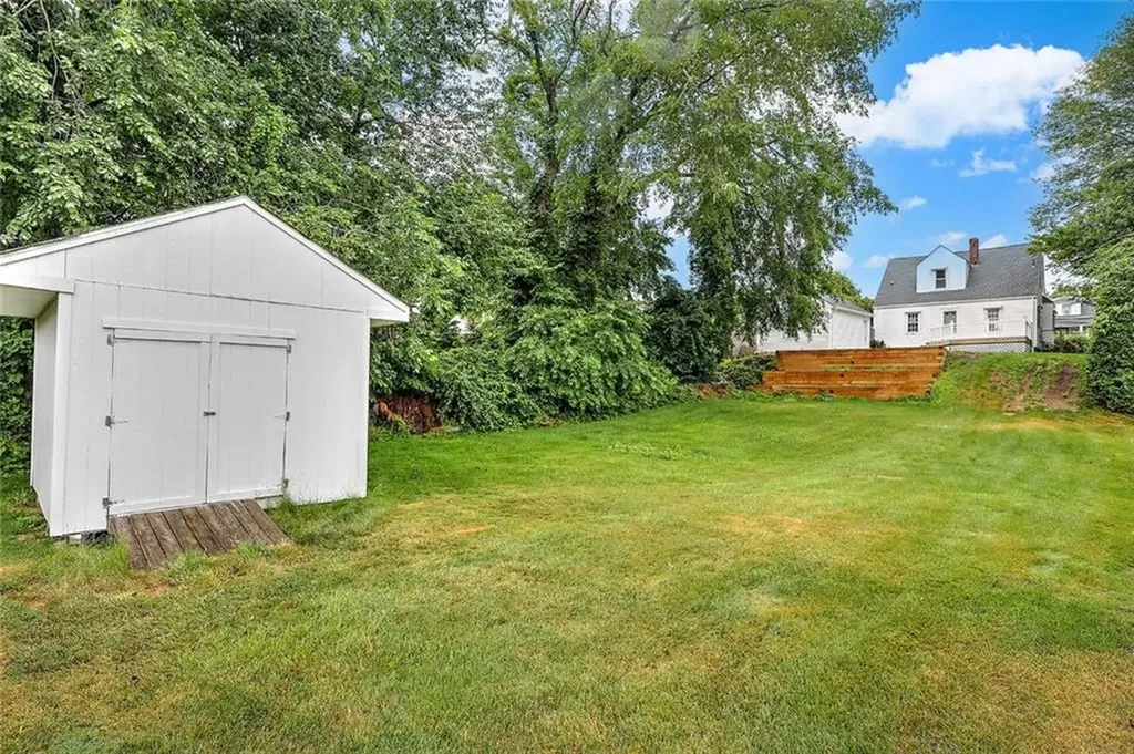 140 Lexington Avenue North Providence RI 02904