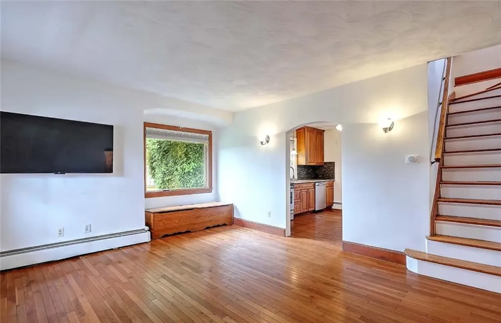140 Lexington Avenue North Providence RI 02904
