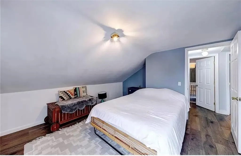 38 Pleasant Street Providence RI 02906