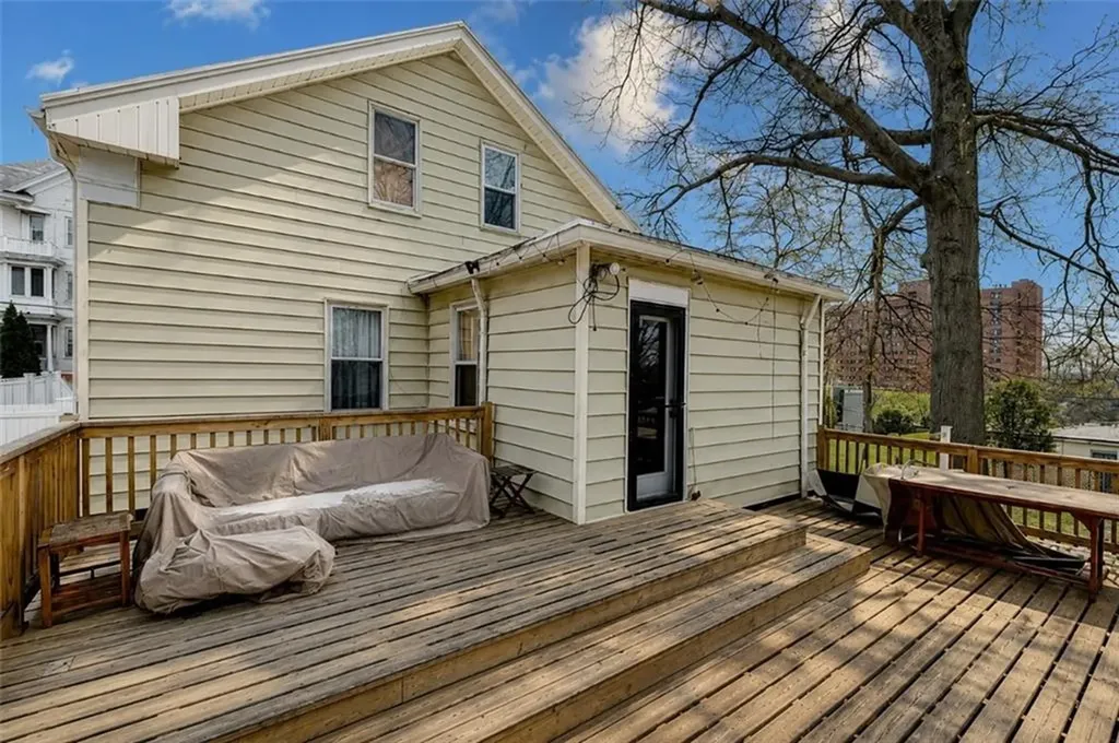 38 Pleasant Street Providence RI 02906