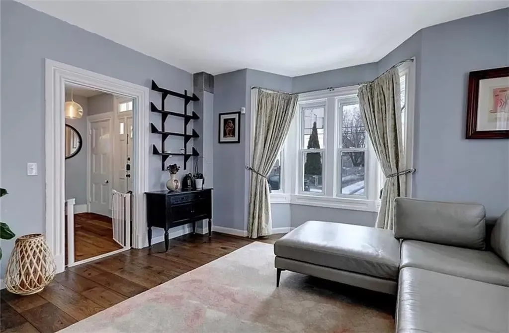 38 Pleasant Street Providence RI 02906