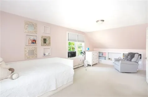 12 Ellen Street Bristol RI 02809