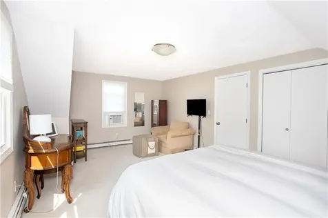 12 Ellen Street Bristol RI 02809