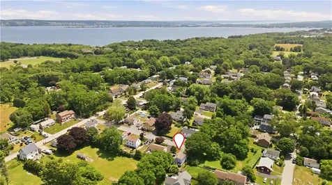 12 Ellen Street Bristol RI 02809