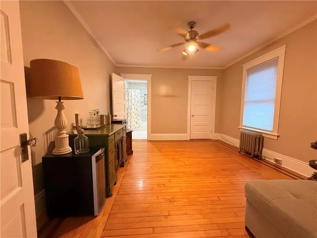 215 Rochambeau Avenue Providence RI 02906