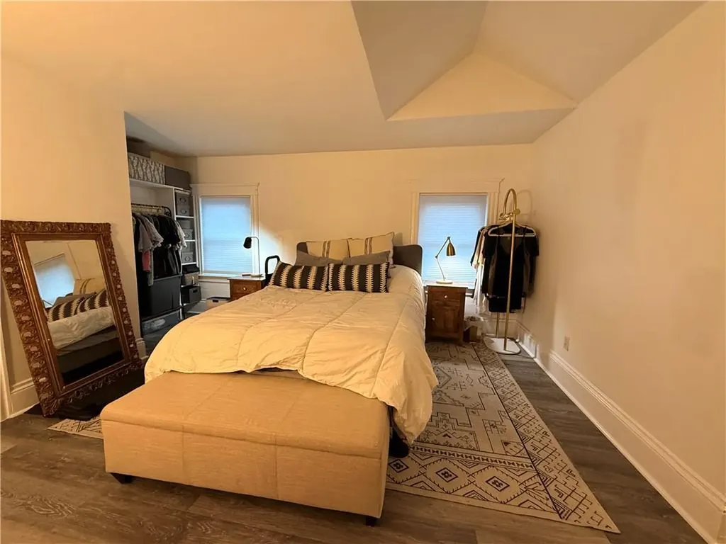 215 Rochambeau Avenue Providence RI 02906