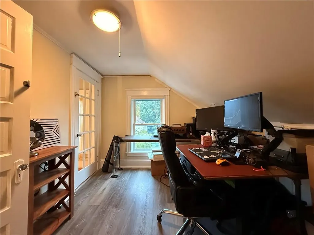 215 Rochambeau Avenue Providence RI 02906