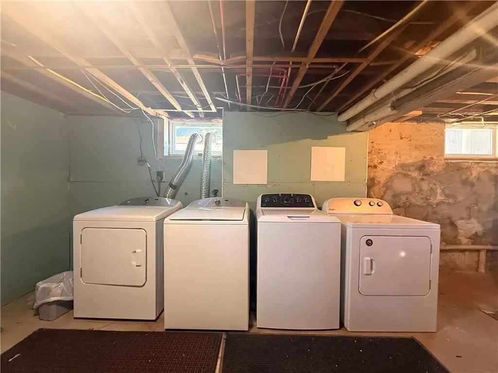 215 Rochambeau Avenue Providence RI 02906