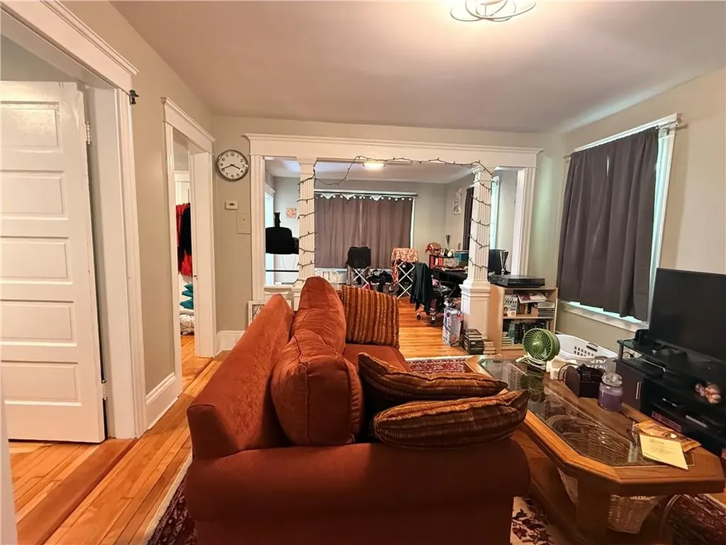 215 Rochambeau Avenue Providence RI 02906