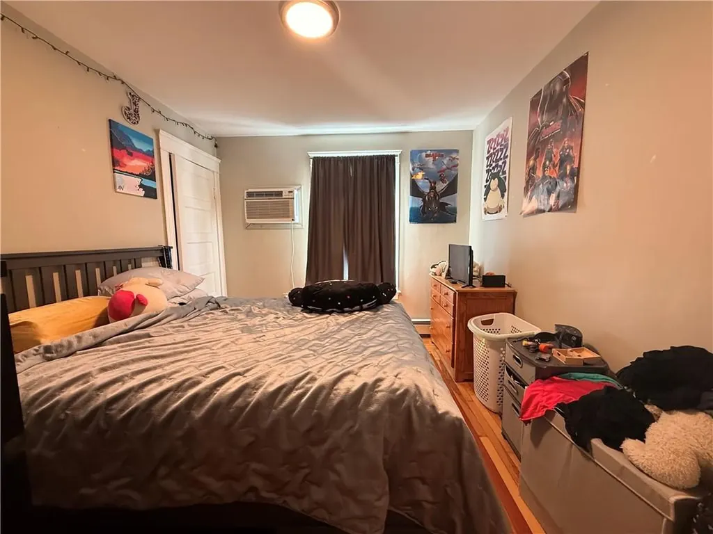 215 Rochambeau Avenue Providence RI 02906