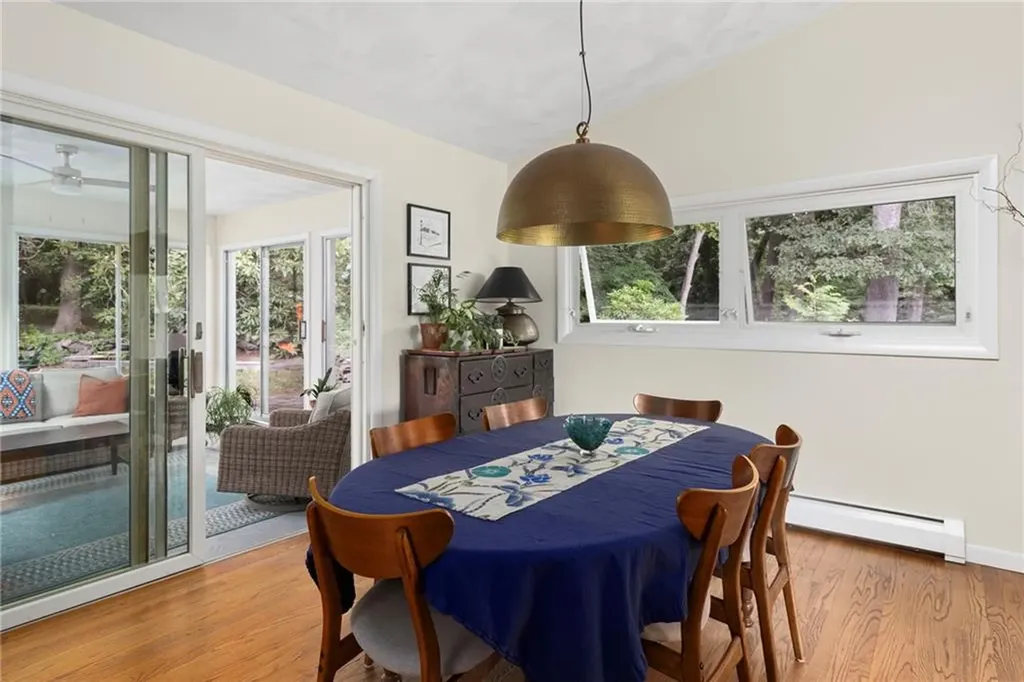 10 Guzeika Road North Kingstown RI 02852