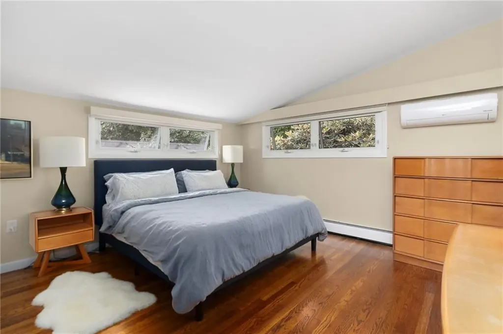 10 Guzeika Road North Kingstown RI 02852