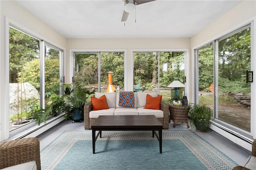 10 Guzeika Road North Kingstown RI 02852