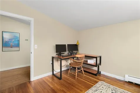 10 Guzeika Road North Kingstown RI 02852