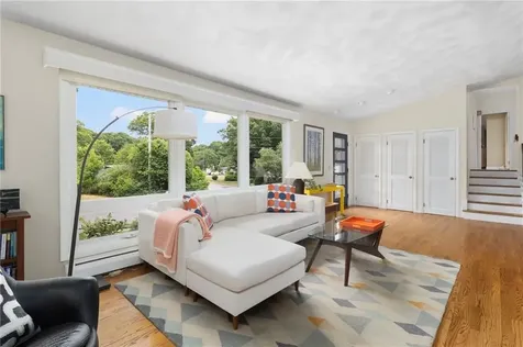 10 Guzeika Road North Kingstown RI 02852