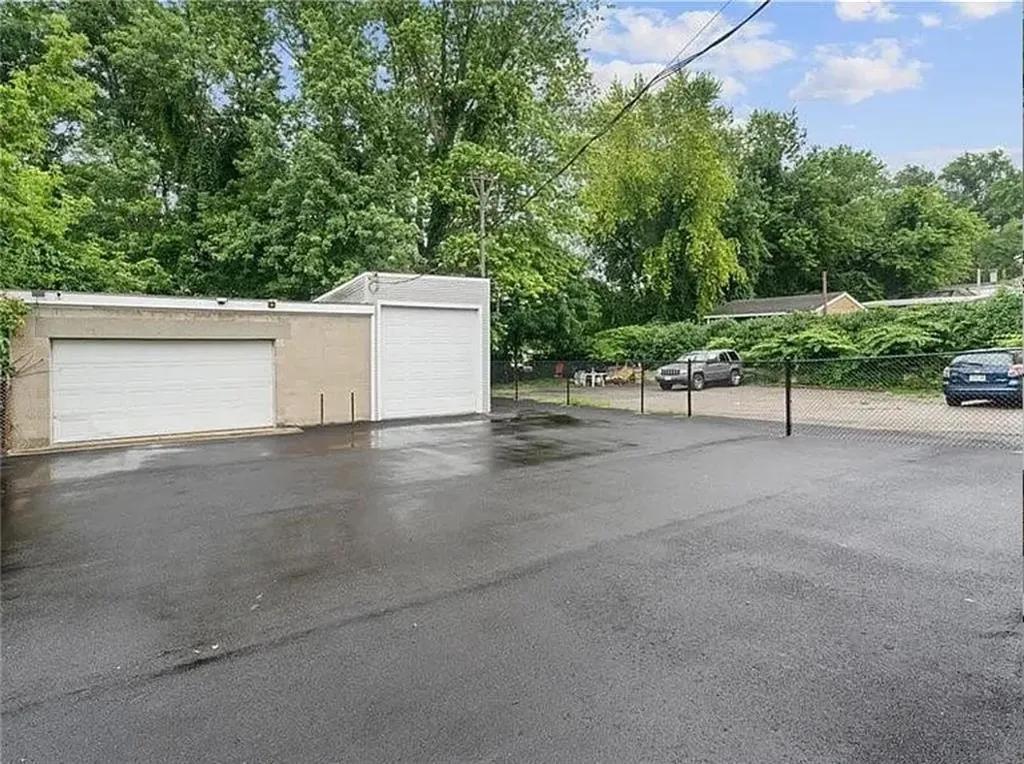 71 1st Avenue Woonsocket RI 02895