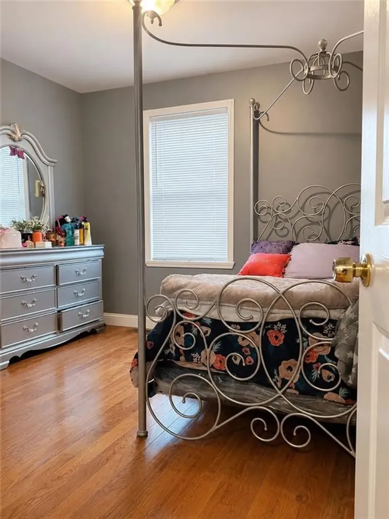 29 Grant Street Providence RI 02909