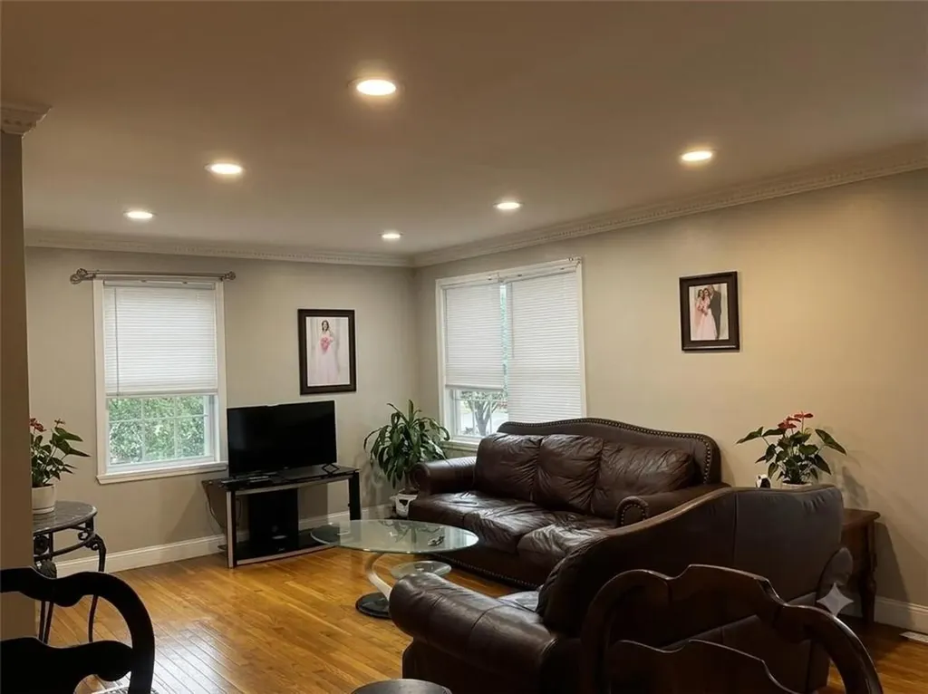 29 Grant Street Providence RI 02909