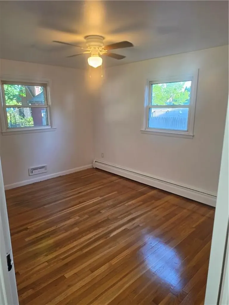 75 Eaton Street Pawtucket RI 02861