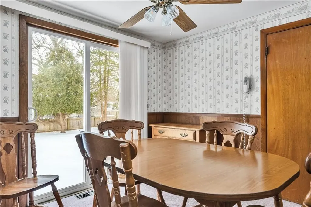 22 Hagerstown Road Warwick RI 02886