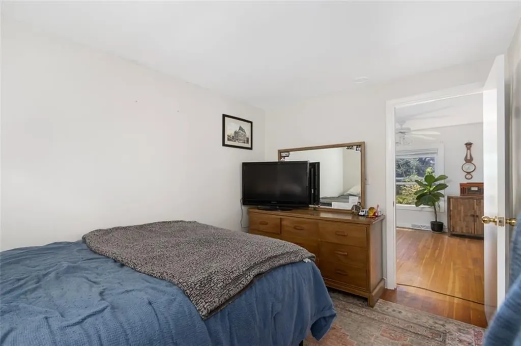 58 Springer Avenue Tiverton RI 02878
