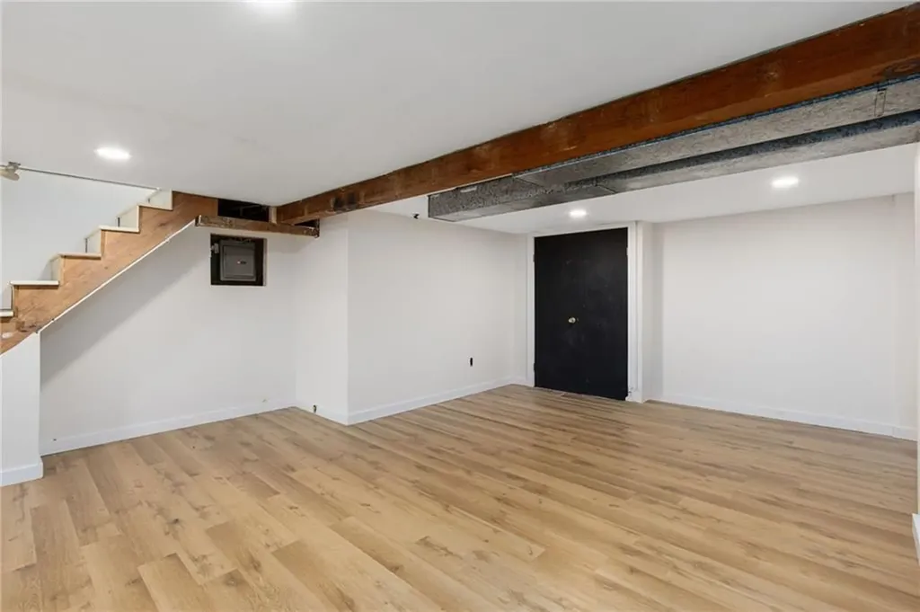 58 Springer Avenue Tiverton RI 02878
