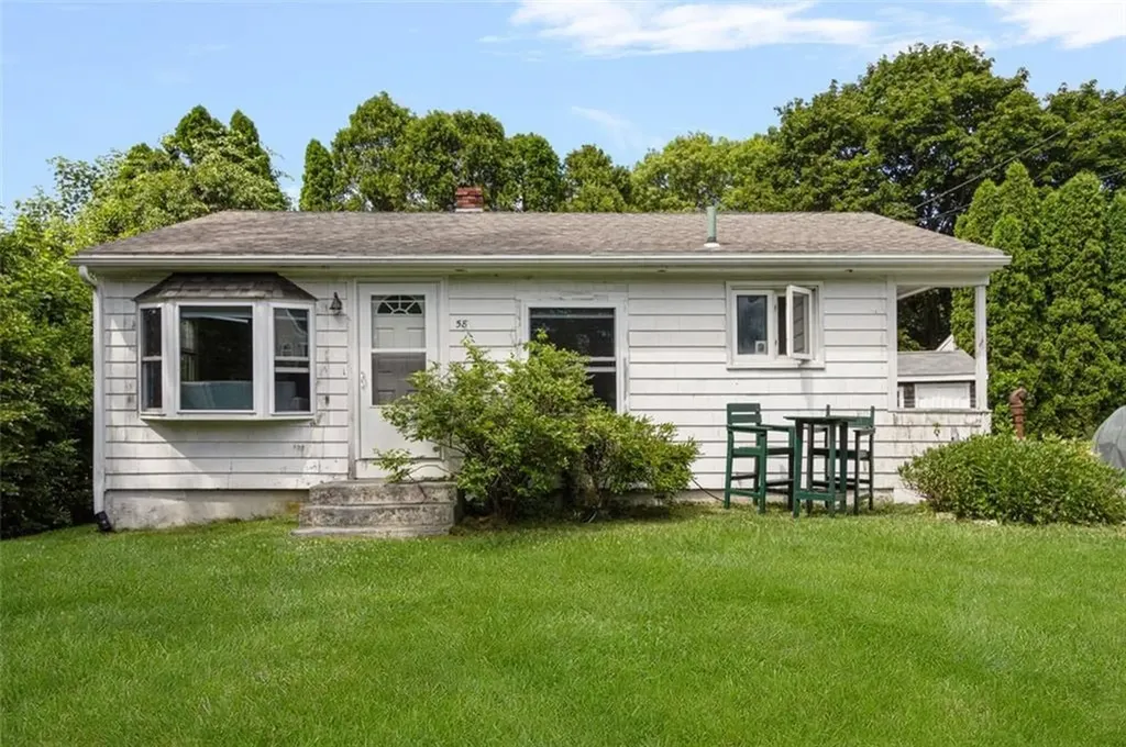 58 Springer Avenue Tiverton RI 02878