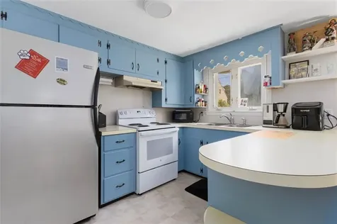 58 Springer Avenue Tiverton RI 02878
