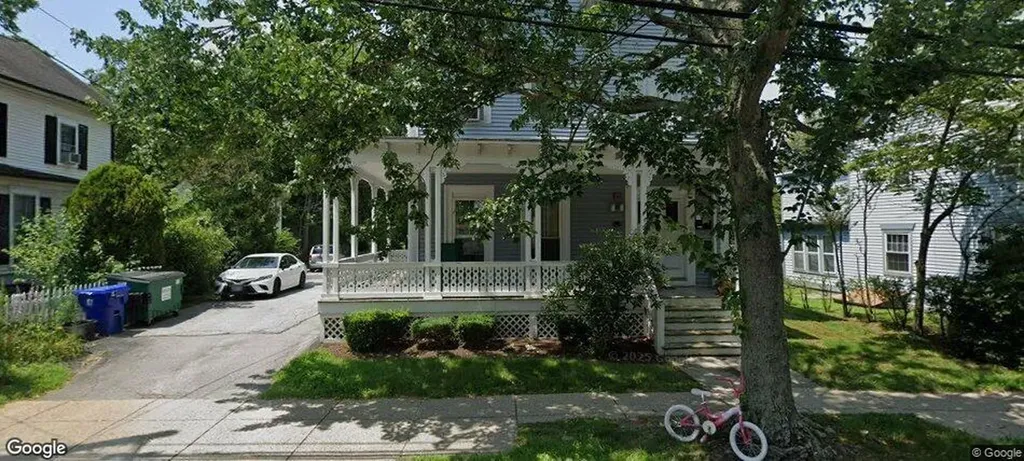 707 Main Street Warren RI 02885