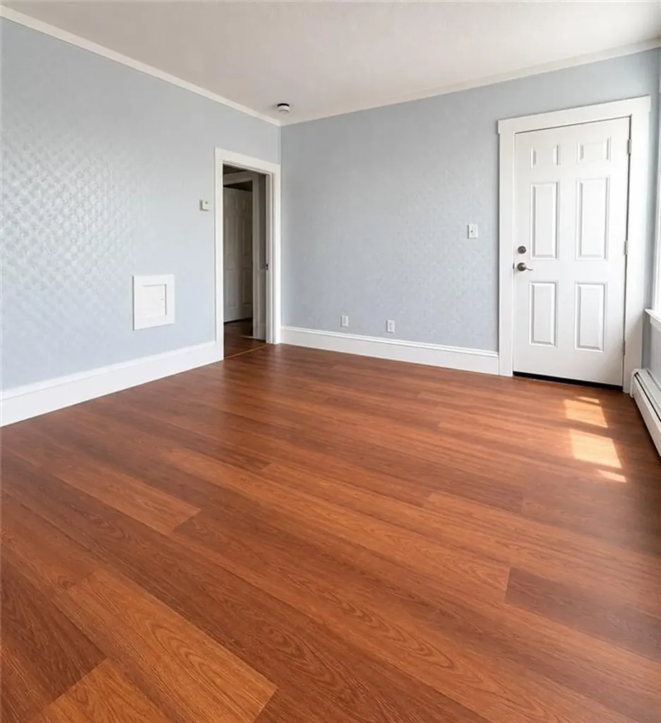 982 Douglas Avenue Providence RI 02904